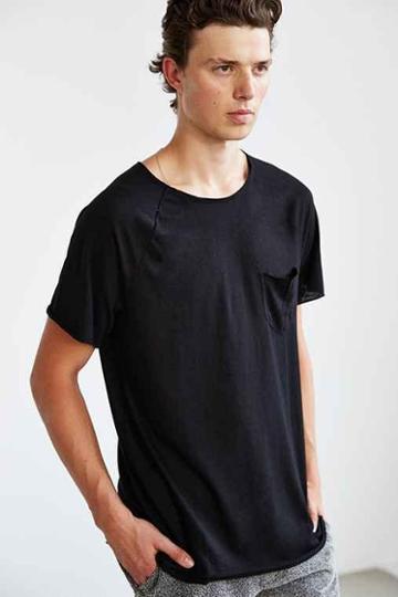 Feathers Open-neck Curved Hem Raglan Tee