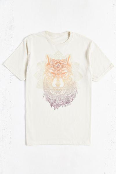 Deter Spirit Wolf Tee