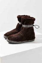 Urban Outfitters Woolrich Whitecap Boot Slipper,brown,6