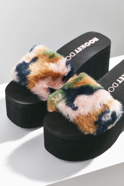 Urban Outfitters Rocket Dog Boom Platform Slide