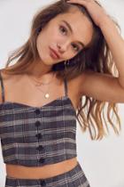 Cooperative Cp Set Btn Front Pld Crop