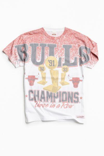 Mitchell & Ness Mitchell & Ness Chicago Bulls Cut To The Basket Tee