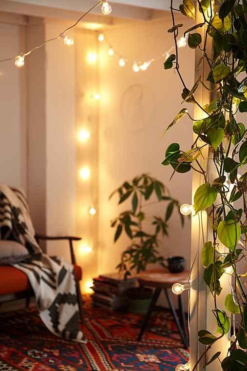Urban Outfitters White Cord Globe String Lights,white,one Size