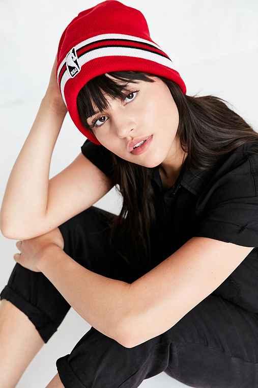 Urban Outfitters Mitchell & Ness Nba Beanie,red,one Size