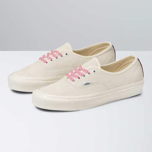 Vans Anaheim Factory Authentic 44 Dx (dyed Marshmallow/fuchsia Red)
