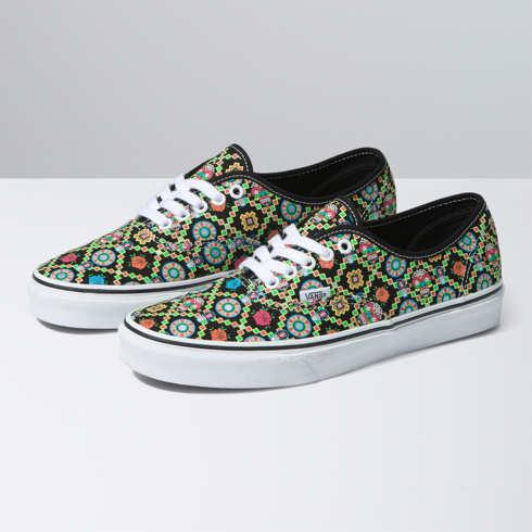 Vans Authentic (dia De Los Muertos Black/true White)