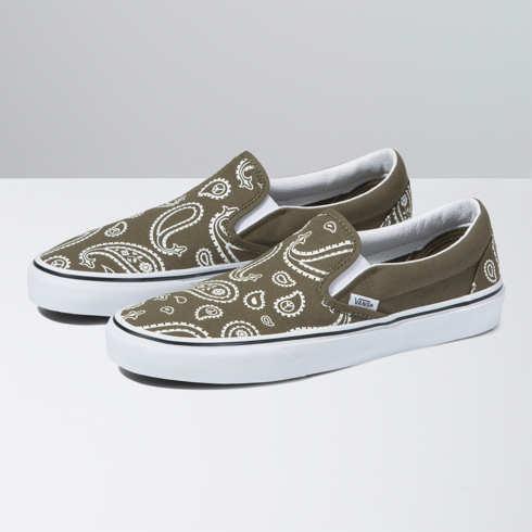 Vans Peace Paisley Classic Slip-on (grape Leaf/true White)