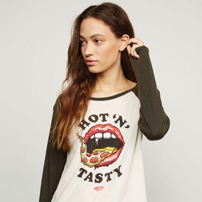 Vans Mens Shoes Skate Shoes Mens Shoes Mens Sandals Taste This Raglan T-shirt (white Sand/black) Womens Tank Tops