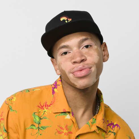 Vans Floral Snapback Hat (black)
