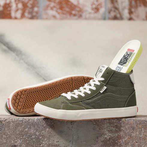 Vans The Lizzie Shoe (quilted Grape Leaf)
