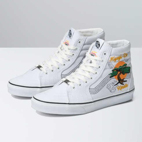 Vans X Cobra Kai Sk8-hi Shoe (true White/multi)