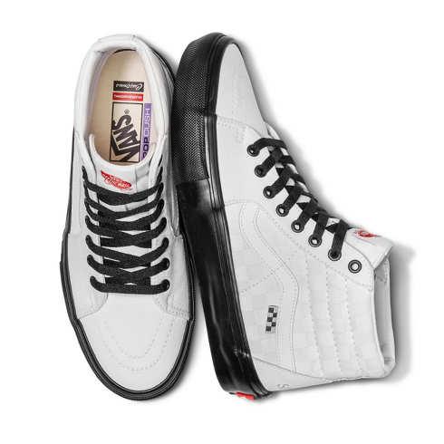 Vans Customs True White Checkerboard 1966 Skate Sk8-hi (customs)