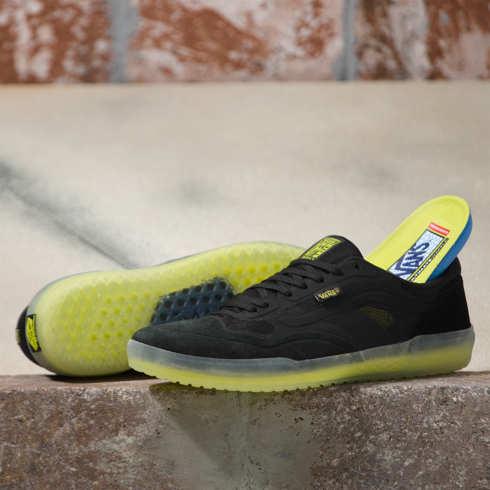Vans Ave (black/sulphur)