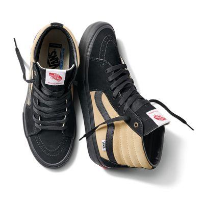 Vans Customs Uso Dakota Roche Sk8-hi Pro (customs)