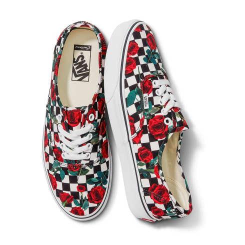 Vans Customs Checkerboard Roses Authentic Wide (customs)