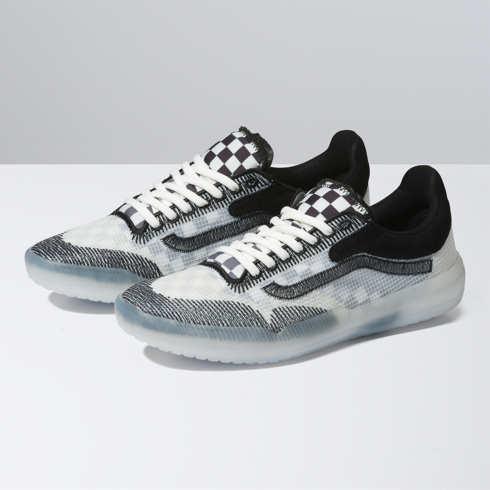 Vans Checkers Ultimatewaffle Exp (white/black)