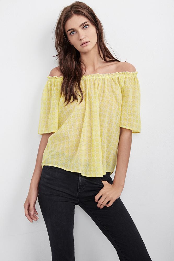 Velvet Clothing Bertie Printed Cotton Off The Shoulder Top In Yellow-yellow-pcotshrtg