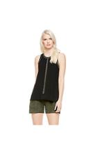 Vince Camuto Vince Camuto Pyramid Stud Embellished Top