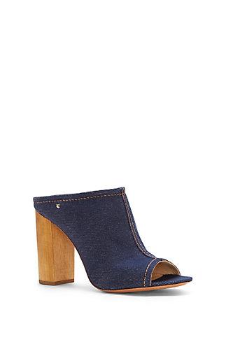 Vince Camuto Vc Signature Tad D- Open Toe Block Heel Denim Mule
