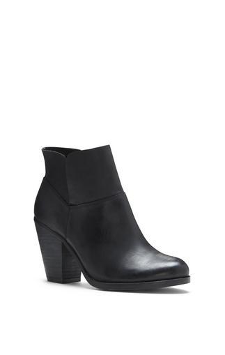 Vince Camuto Helyn - Split-cuff Bootie