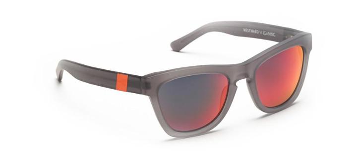 Westward Leaning N°9.9 Color Revolution