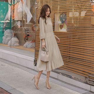 Banded-cuff Drawstring-waist Pleated Dress