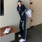 Set: Striped Hooded Crop Top + Boot-cut Sweatpatns