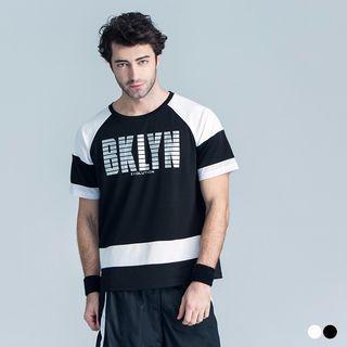 Graphic Mesh-paneled Tee