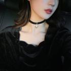 Faux Pearl Heart Layered Choker Double Layers - Faux Pearl Heart - Black - One Size