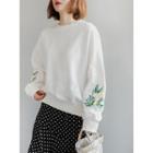 Floral-embroidered Loose-fit Sweatshirt