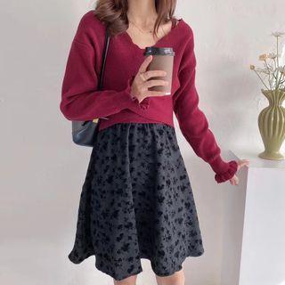 Set: V-neck Sweater + Strappy A-line Dress