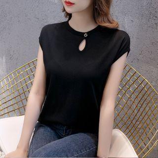 Short-sleeve Key Hole Knit Top