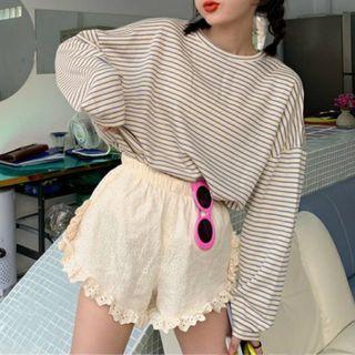 Striped Long-sleeve T-shirt / Ruffle Trim Eyelet Shorts