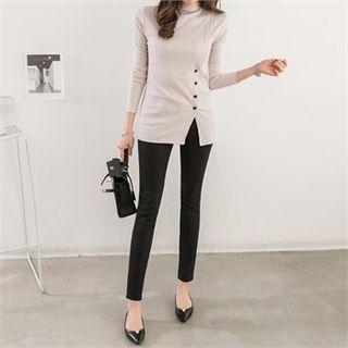 Mock-neck Diagonal-button Knit Top