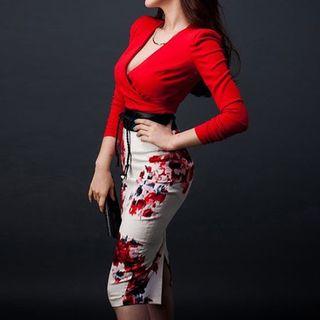 Set: Wrapped Top + Floral Skirt