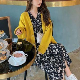 Set: V-neck Cardigan + Long-sleeve Floral Dress