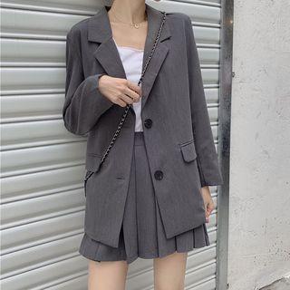 Plain Tank Top / Plain Blazer / Pleated Skirt