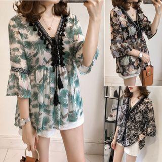 Bell-sleeve V-neck Print Chiffon Top