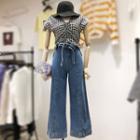Set: V-neck Plaid Short-sleeve T-shirt + High Waist Wide-leg Jeans