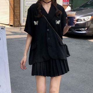 Short-sleeve Butterfly Embroidered Shirt / Pleated Mini Skirt