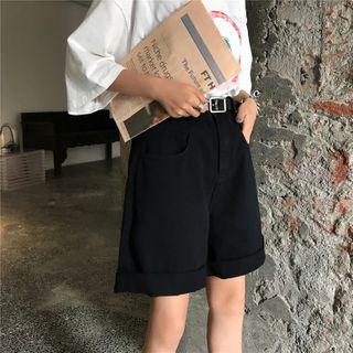 Wide Straight Fit Shorts