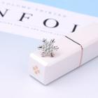 Zircon Snowflake Brooch 1635 - Snowflake - One Size