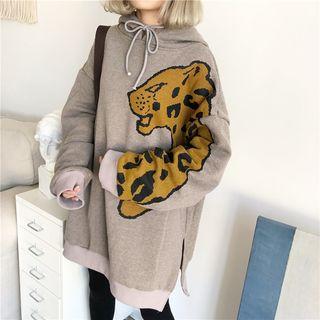 Leopard Printed Hooded Pullover