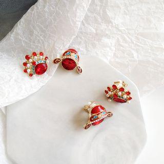 Embellished Chinese Opera Earring