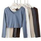 Slim-fit V-neck Crop T-shirt In 6 Colors