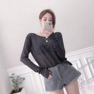Cutaway-back Top