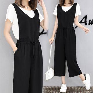 Set: Short-sleeve T-shirt + Sleeveless Cropped Chiffon Jumpsuit