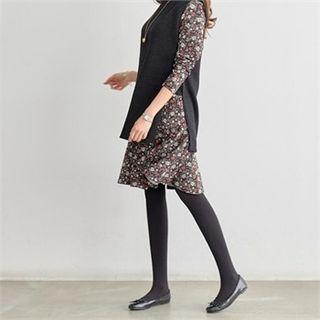 Set: Slit-side Knit Vest + Ruffle-hem Floral Dress