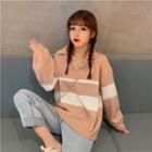 Color-block V-neck Long-sleeve Loose-fit Knit Top