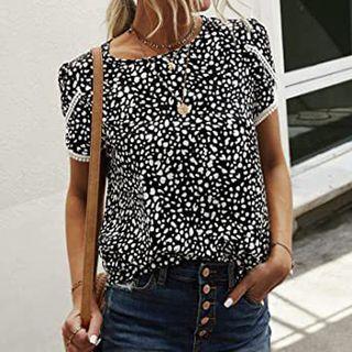 Short-sleeve Heart Print Lace Trim Blouse